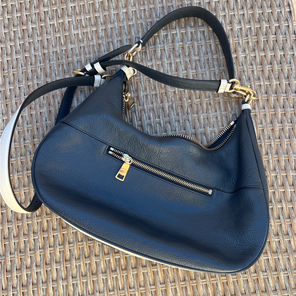 Coach Harley East West Hobo Navy Blue Ivory Leather Shoulder & Crossbody Bag - Picture 11 of 11